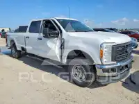 2023 Ford F-350 фото