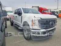 2023 Ford F-350 фото