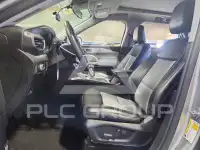 2023 Ford EXPLORER photo