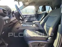 2023 Ford EXPLORER photo