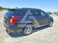 2023 Ford EXPLORER photo