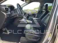2023 Ford EXPLORER photo