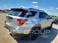 2023 Ford EXPLORER photo