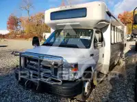 2023 Ford E-450 фото