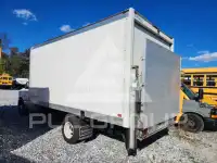 2023 Ford E-450 фото