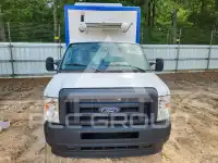 2023 Ford E-350 фото