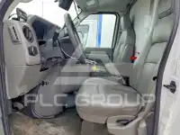 2023 Ford E-350 фото