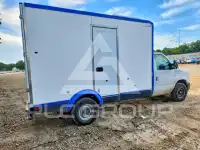 2023 Ford E-350 фото