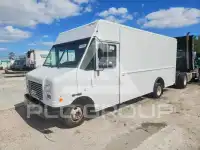 2023 Ford ECONOLINE photo