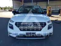 2023 Hyundai Venue фото