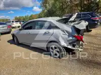 2023 Hyundai Elantra фото