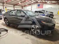 2023 Hyundai Elantra фото