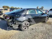 2023 Hyundai Elantra фото