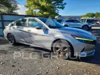 2023 Hyundai Elantra фото