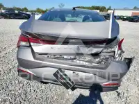 2023 Hyundai Elantra photo