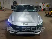 2023 Hyundai Elantra фото