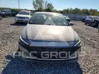 2023 Hyundai Elantra photo