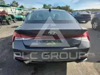 2023 Hyundai Elantra фото