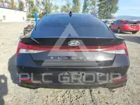 2023 Hyundai Elantra фото