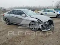 2023 Hyundai Elantra фото