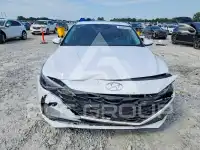 2023 Hyundai Elantra фото