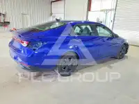 2023 Hyundai Elantra photo
