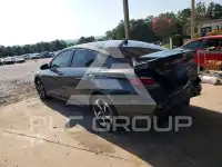 2023 Hyundai Elantra фото
