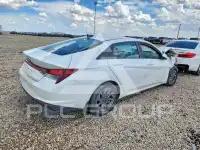 2023 Hyundai Elantra photo
