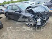 2023 Hyundai Elantra photo