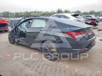2023 Hyundai Elantra фото