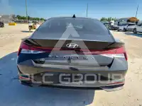 2023 Hyundai Elantra фото
