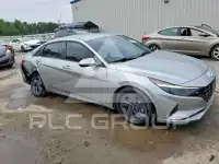 2023 Hyundai Elantra фото
