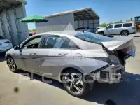 2023 Hyundai Elantra photo