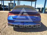 2023 Hyundai Elantra фото