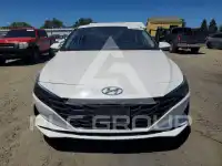 2023 Hyundai Elantra photo