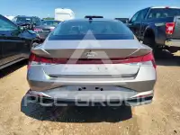 2023 Hyundai Elantra photo