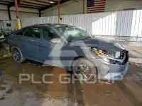 2023 Hyundai Elantra photo