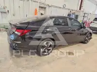 2023 Hyundai Elantra фото