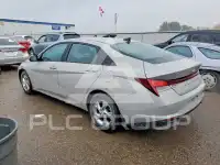 2023 Hyundai Elantra фото