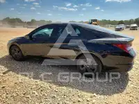 2023 Hyundai Elantra фото