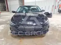 2023 Hyundai Elantra фото