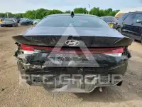2023 Hyundai Elantra фото
