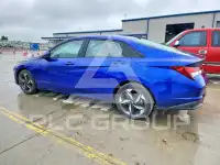 2023 Hyundai Elantra photo