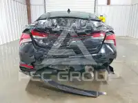 2023 Hyundai Elantra фото