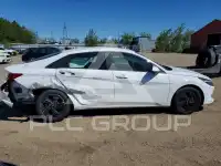 2023 Hyundai Elantra фото