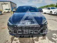 2023 Hyundai Elantra photo