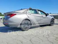 2023 Hyundai Elantra photo
