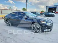 2023 Hyundai Elantra фото