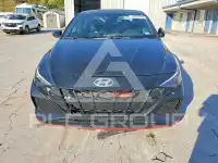 2023 Hyundai Elantra фото