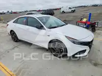2023 Hyundai Elantra фото